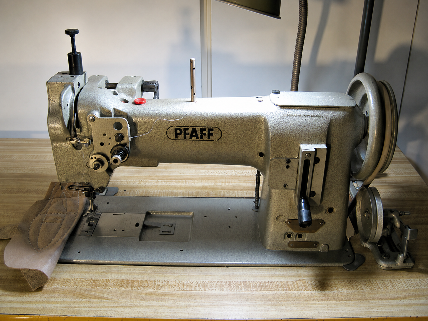 Industrial sewing machinery